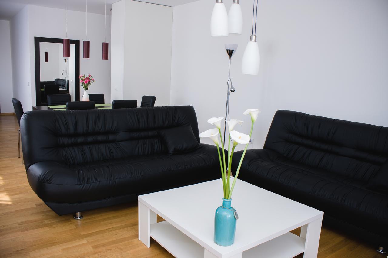 Botanical Garden Apartments Belgrade Exterior photo